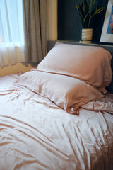 [Pre-Order] Vegan Silk Bedding Set - First Crush